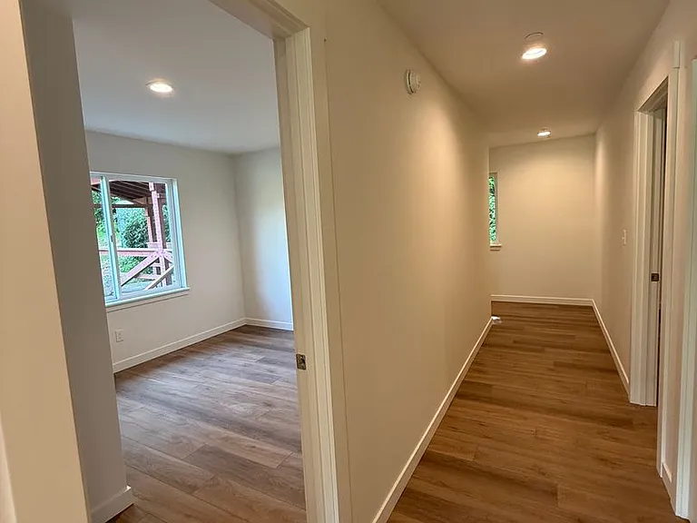 705 W Lake Samish Dr — Photo 7