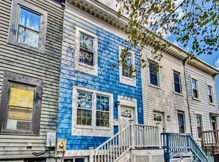 909 Columbia Rd NW, Washington, DC 20001