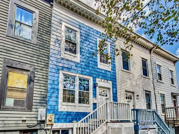 909 Columbia Rd NW, Washington, DC 20001