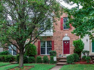 16761 Capon Tree Ln, Woodbridge, VA 22191