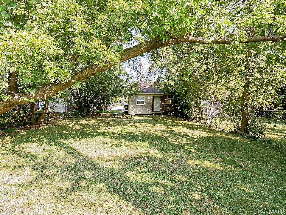 2035 Princeton Rd, photo 13