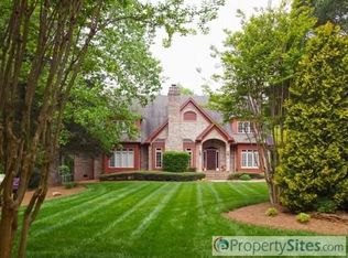 4820 Fox Chase Rd, Greensboro, NC 27410