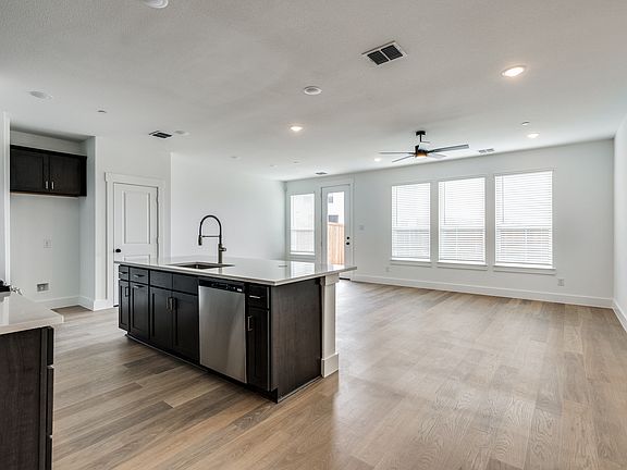 4th image of 3249 Rustic Creek Dr