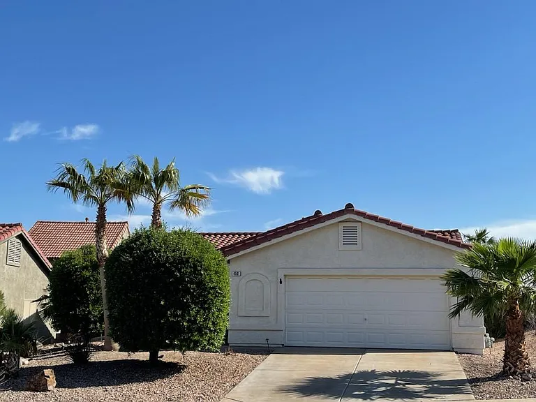 450 Richgold St — Photo 1