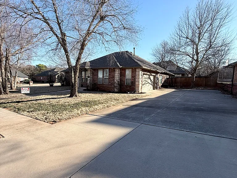 2724 Ashehollow Ln — Photo 26