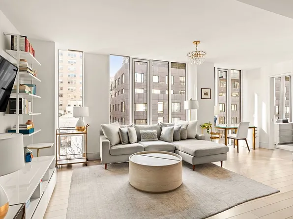 146 Church St #8, New York, NY 10007