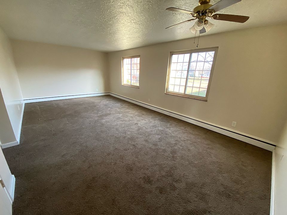 2nd image of 295-321 Beattie Ave #313-1