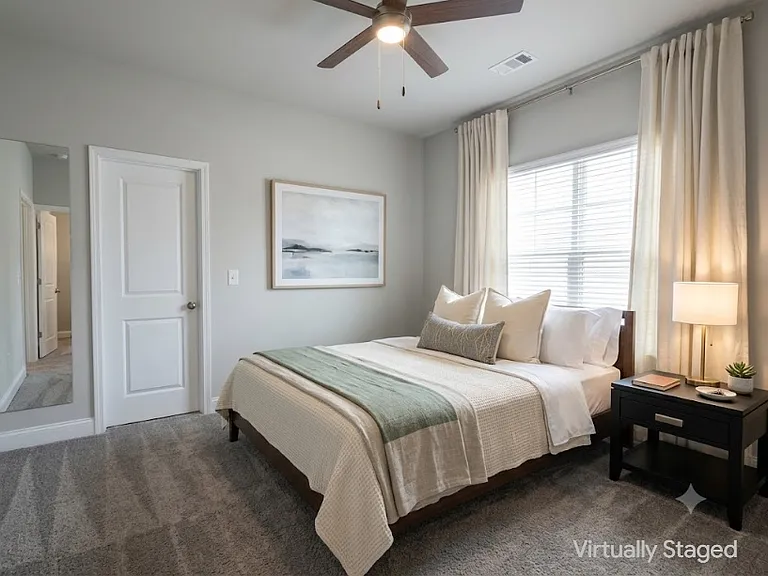 2nd Guest Bedroom in 2nd floor (4 of 5 )