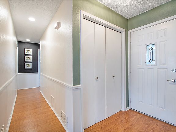 5th image of 2507 Jewell Dr