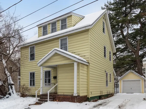 31 Latham Court, Burlington, VT 05401