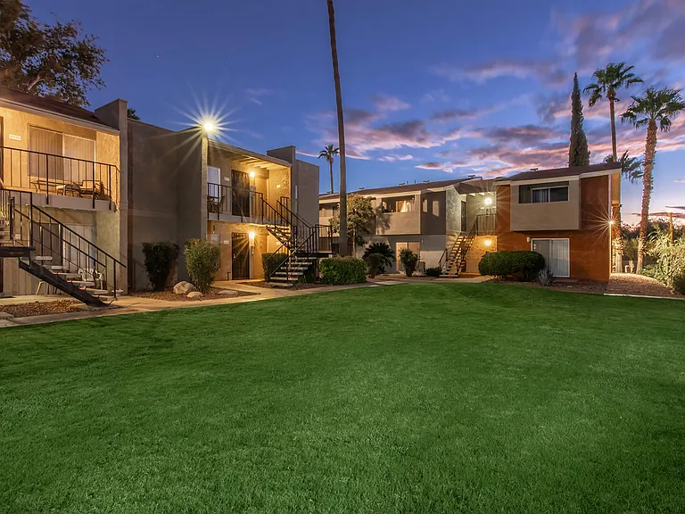 Shadowtree Apartment Homes — Photo 15