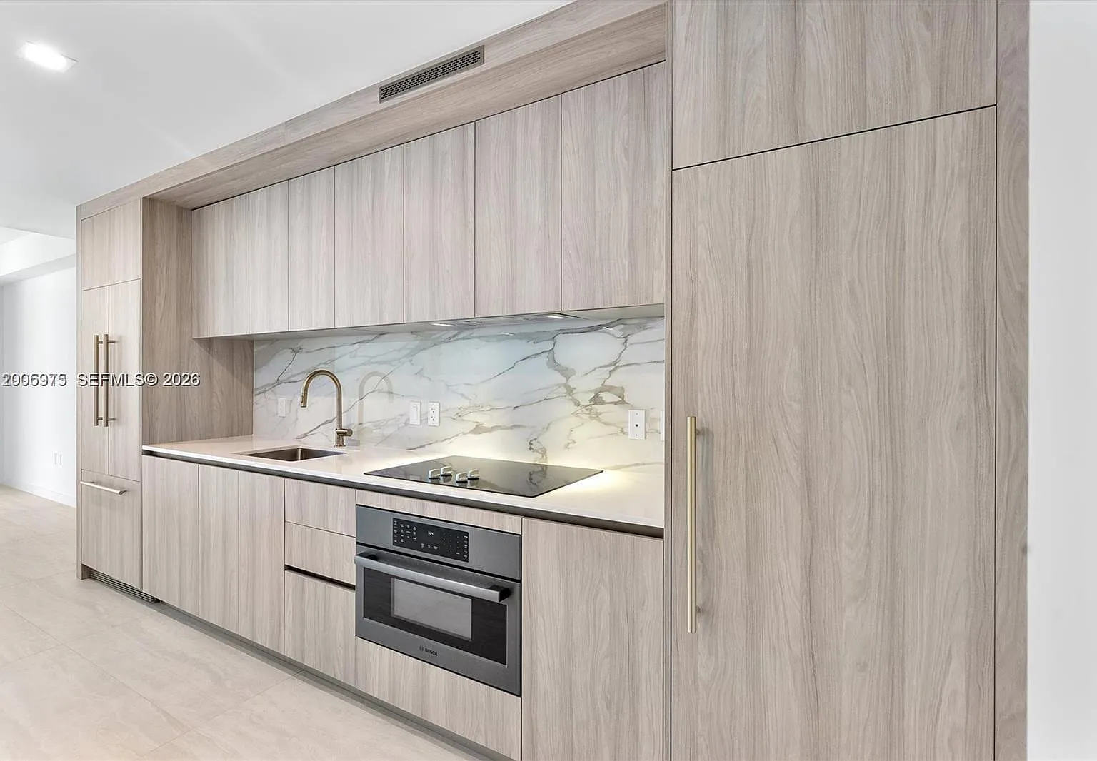 Viceroy Residences — Photo 4