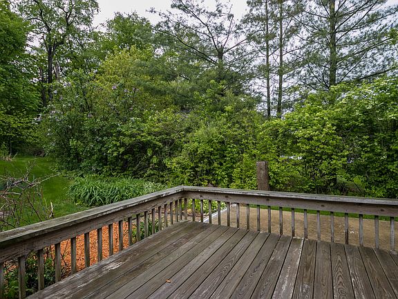 5th image of 6935 Butterfield Dr