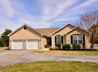 1 Arrowhead Trl, Millsboro, DE 19966