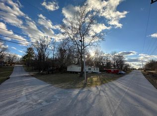 2894 W Farm Road 112, Springfield, MO 65803