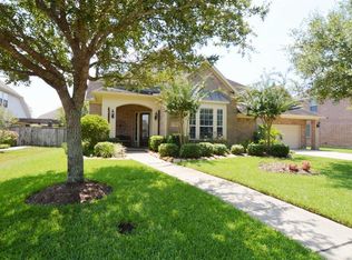 3303 Castle Creek Ct, League City, TX 77573