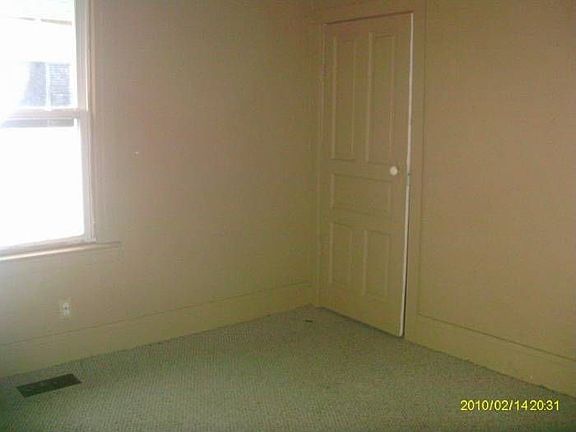 1st bedroom