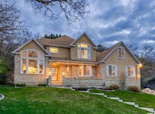 2784 E Dimple Dell Rd, Sandy, UT 84092