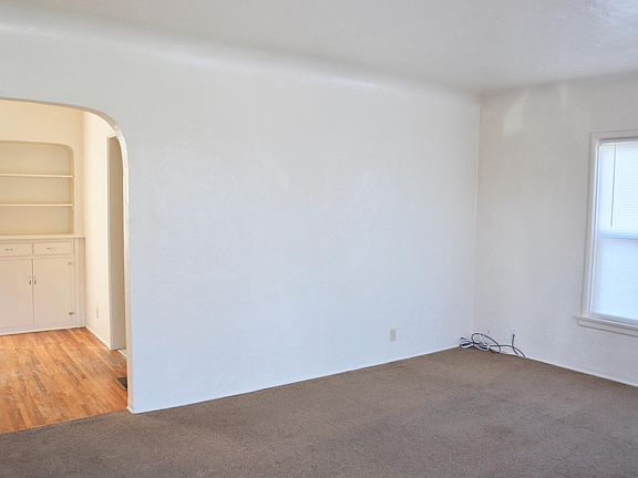 3rd image of 628 Park Ave