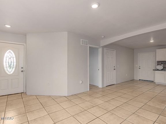 5th image of 5371 S Fairland Park Ln