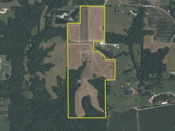 12140 Country Loop Rd, Palmyra, IL 62674