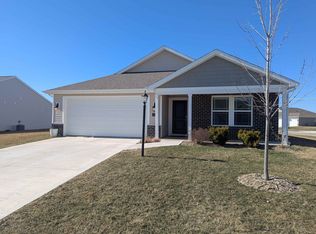 1479 Livingston Lakes Way, Fort Wayne, IN