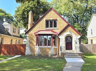 3853 North 42nd STREET, Milwaukee, WI 53216