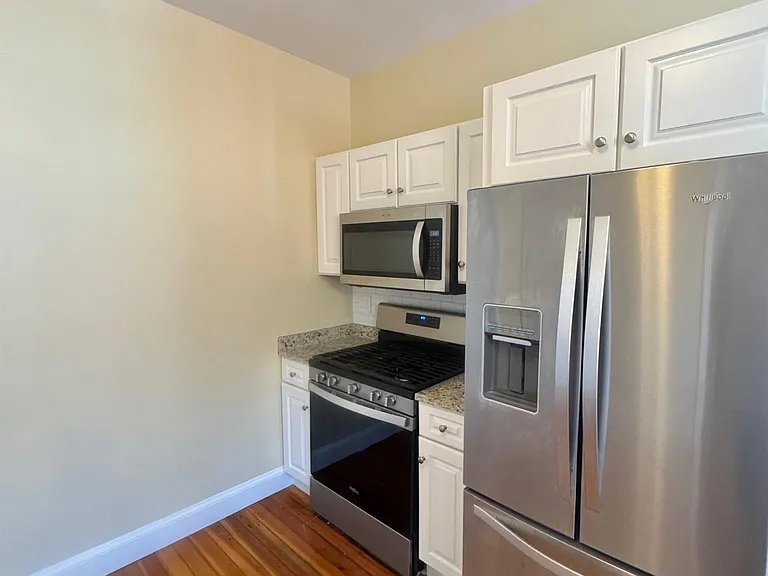 86 Morrison Ave #3 — Photo 3