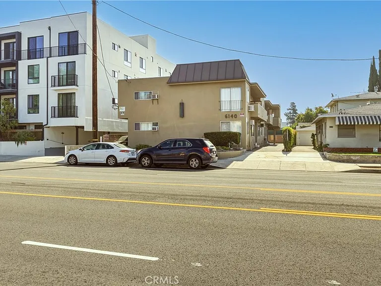 6140 Whitsett Ave #6 — Photo 14