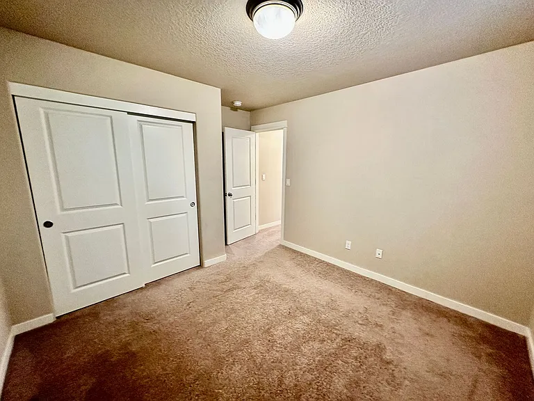 9500 SW Diamond View Way — Photo 23