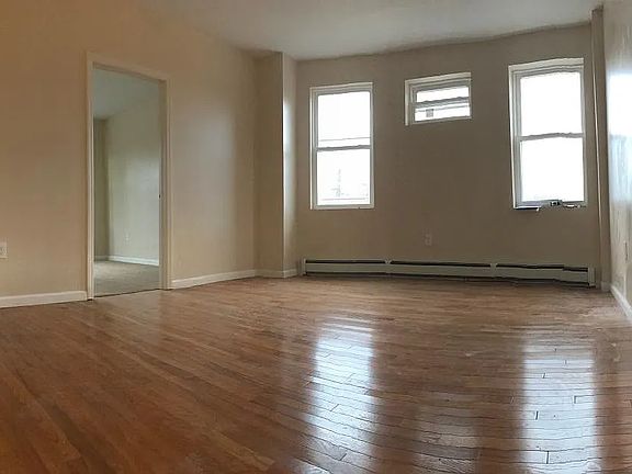 2nd image of 28 Sherman Ave APT 1