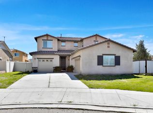 1807 Blaze Ln, San Jacinto, CA 92582