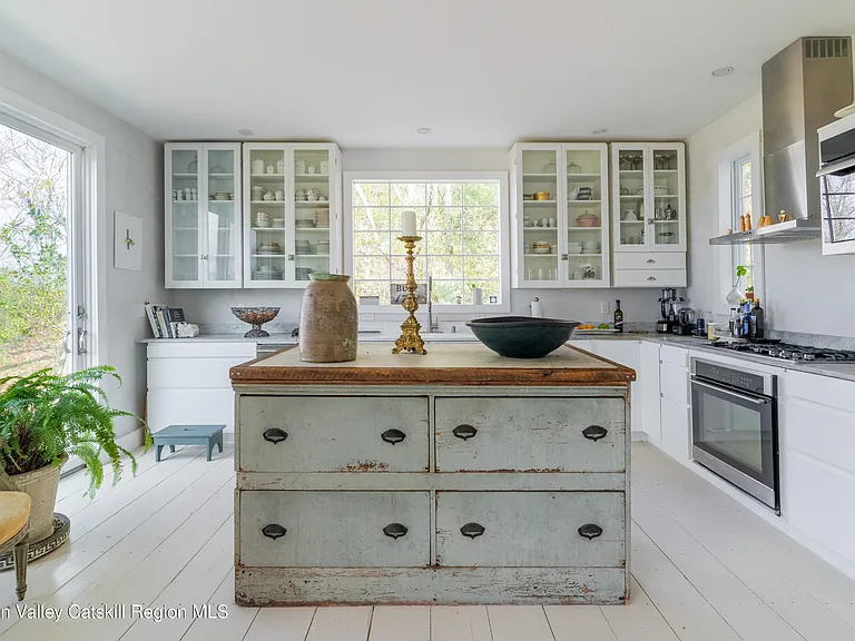145 E Camp Rd — Photo 13