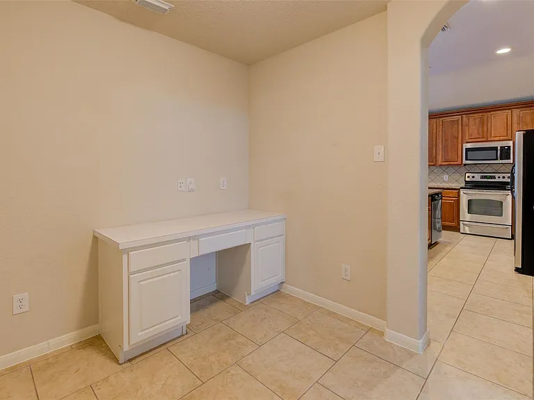 11 Ebony Oaks Pl — Photo 20