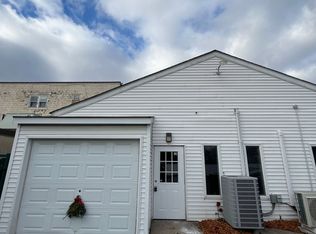 11 S Main St, Nazareth, PA 18064