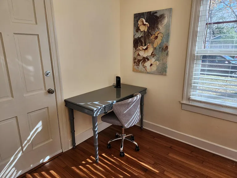 4214 Bellvue Ave — Photo 22