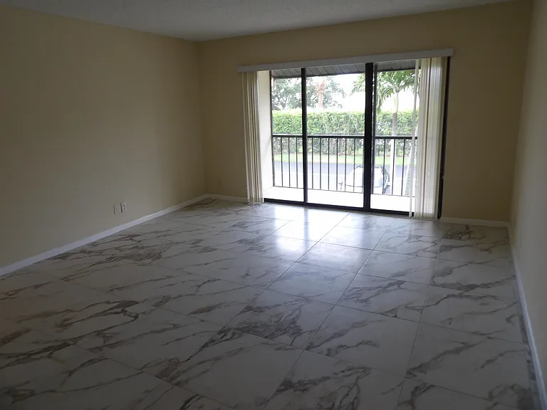 623 Sea Pine Way #D2 — Photo 6