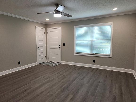 2nd image of 408 Giddens Dr