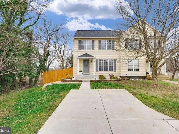 21 Frye Ct, Lovettsville, VA 20180