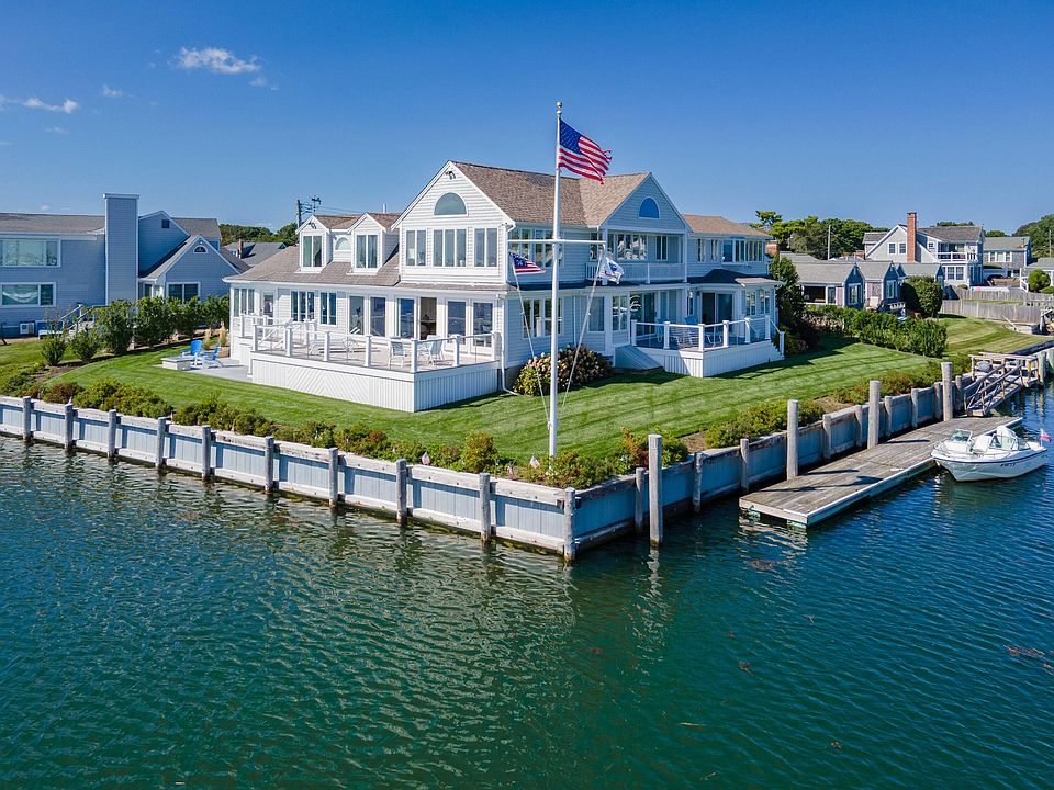 1st image of 18 Wendy Way