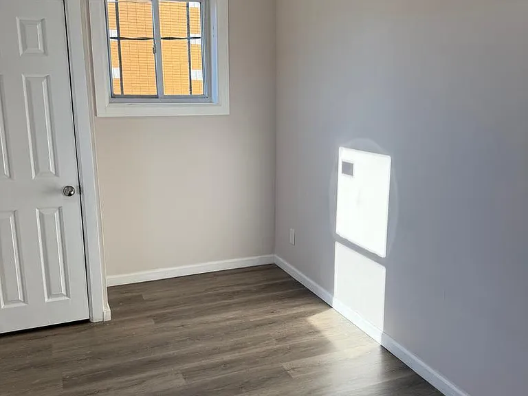 2537 E Auburn St #2 — Photo 8