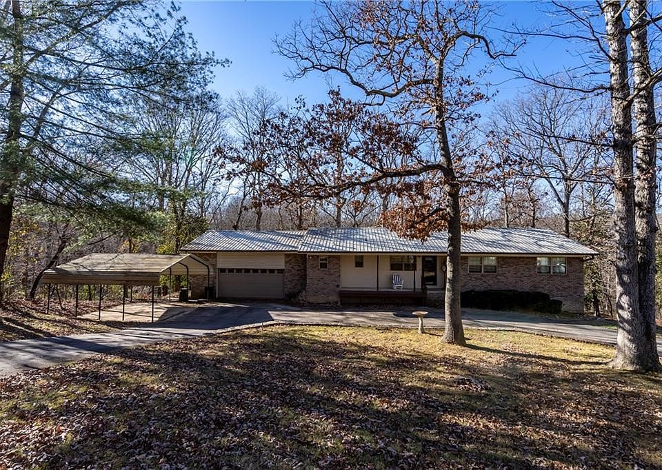 1st image of 107 Dogwood Ln