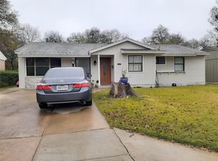 587 Summit Ridge Dr, Duncanville, TX 75116