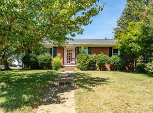 1100 Wateree St, Kingsport, TN 37660