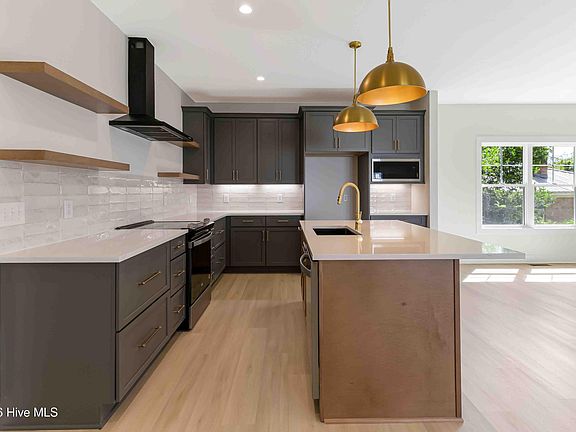 4th image of 455 W New Hampshire Avenue
