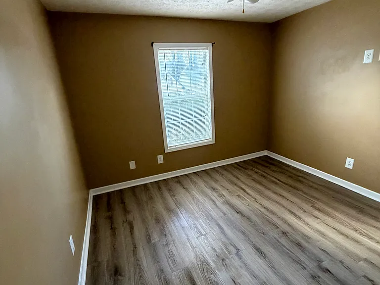 742 Bostonian Way — Photo 34