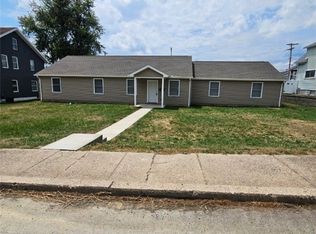 213 Grand Ave, Aliquippa, PA