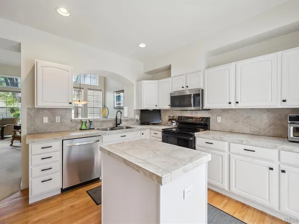 604 S Yarrow Street, Lakewood, CO 80226