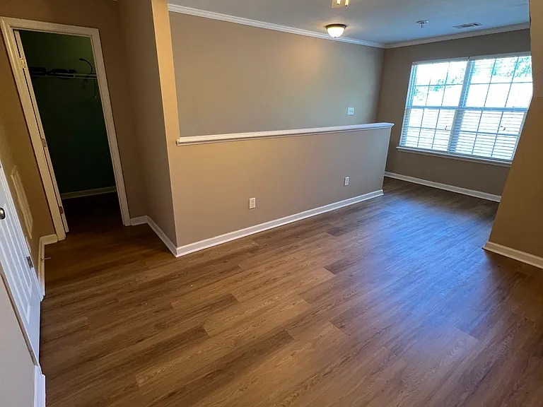 934 Sedgefield Cir — Photo 27