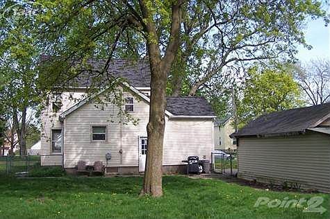 3rd image of 204 S Campbell St